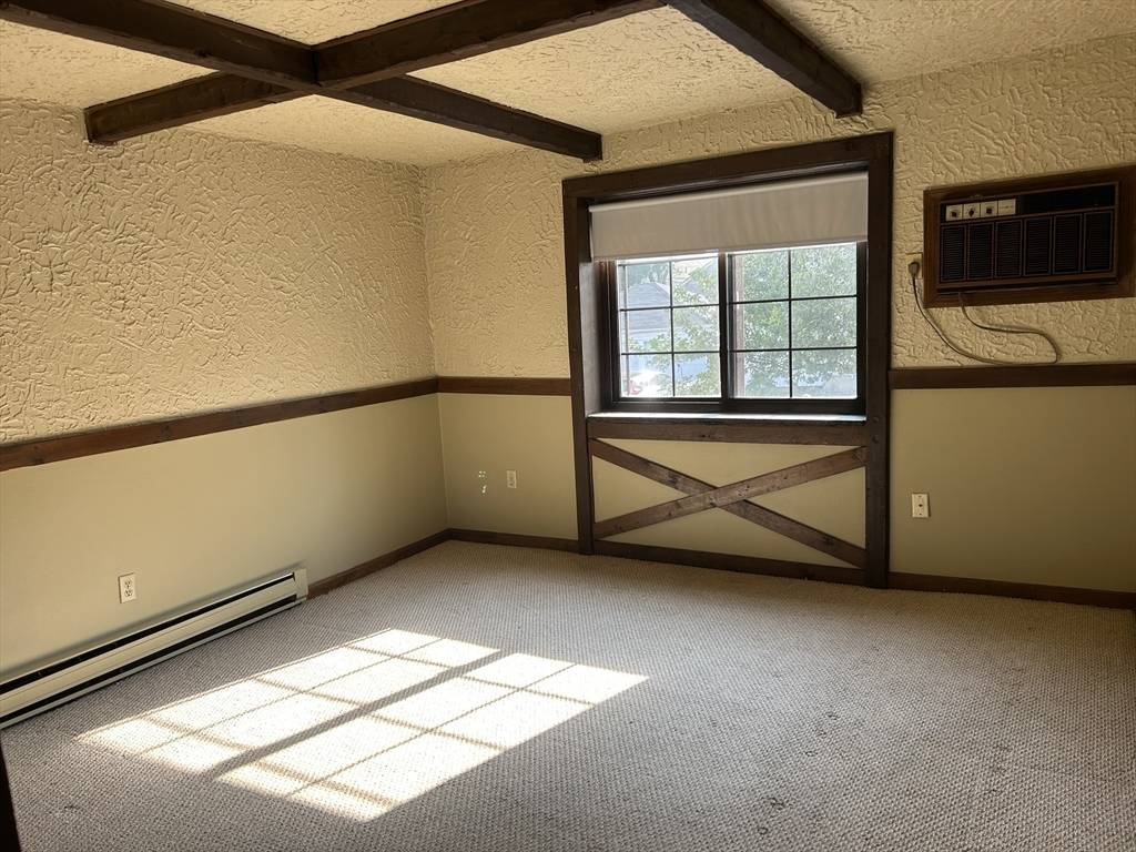 Everett, MA 02149,75 Winthrop Street #24