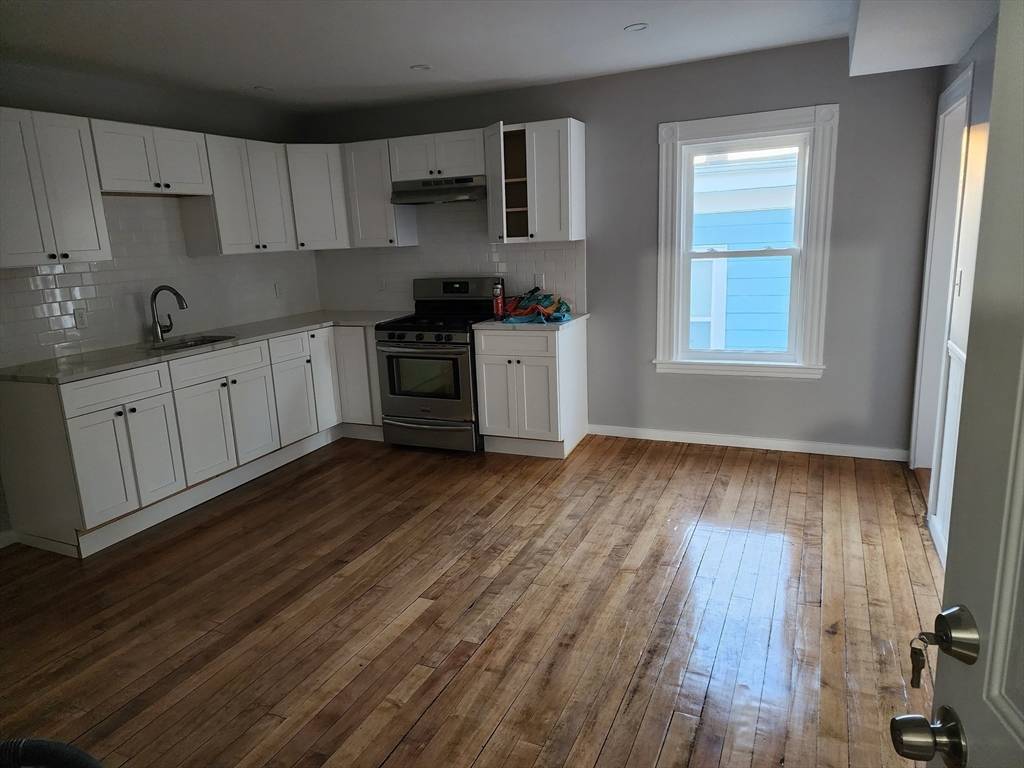 Brockton, MA 02302,144 Ames St