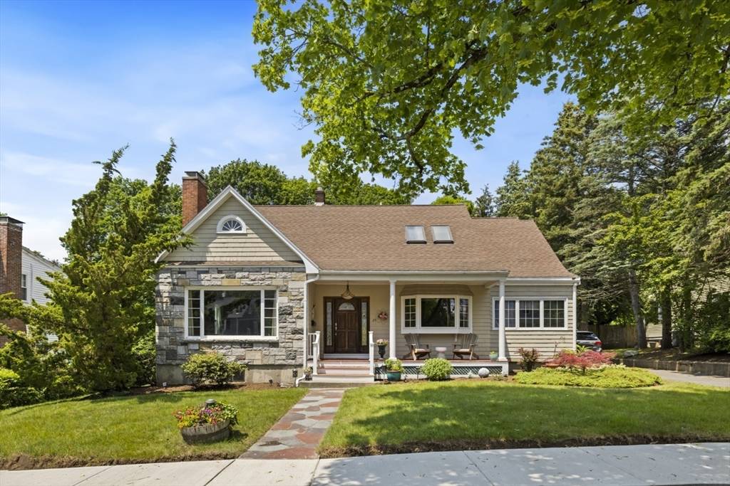 Dedham, MA 02026,29 Boulevard Road