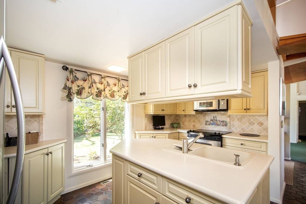 Duxbury, MA 02332,79 Myles View Drive