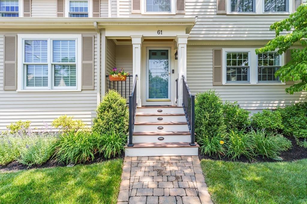 Needham, MA 02492,61 Fuller Brook Avenue