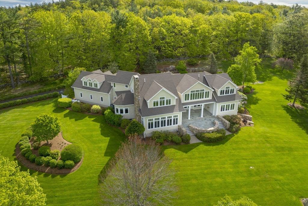 Pittsfield, NH 03263,955 Catamount Rd