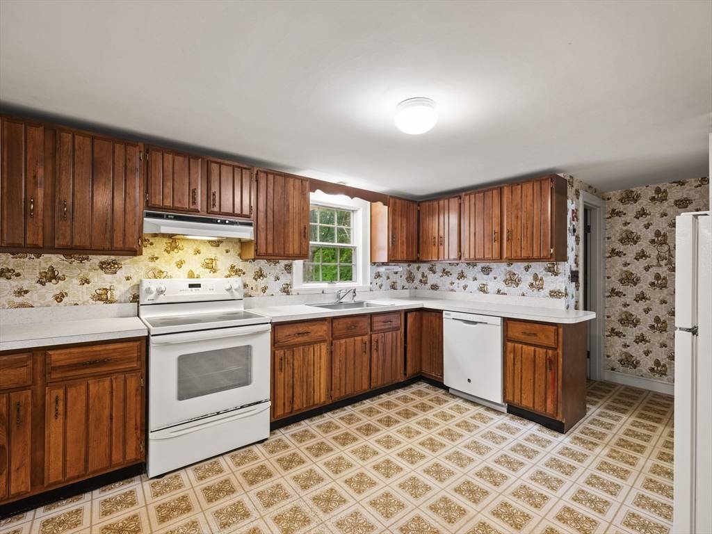 Acton, MA 01720,51 Quaboag Road