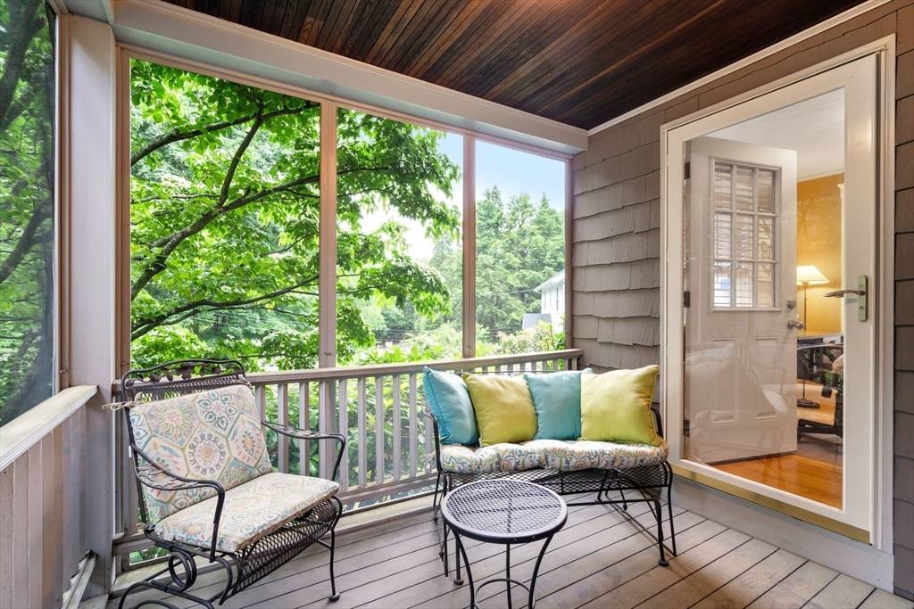 24 Aspen Ave Newton, MA 02466