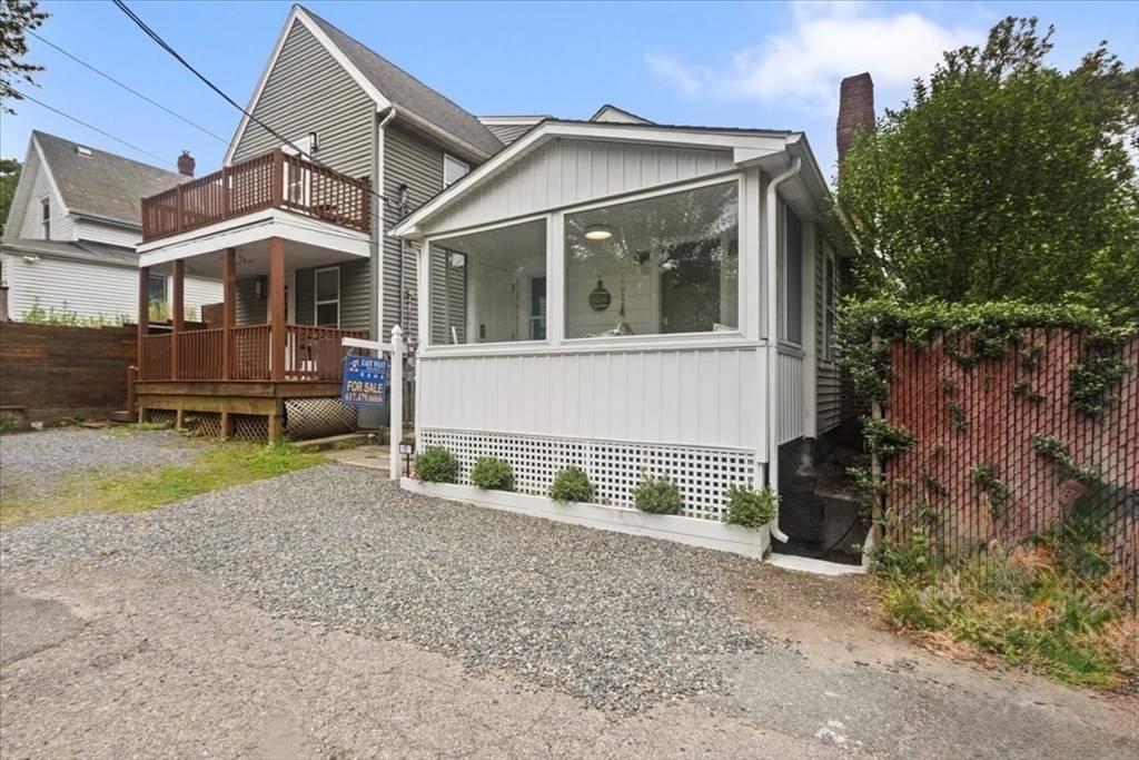 Quincy, MA 02170,17 Landers Rd