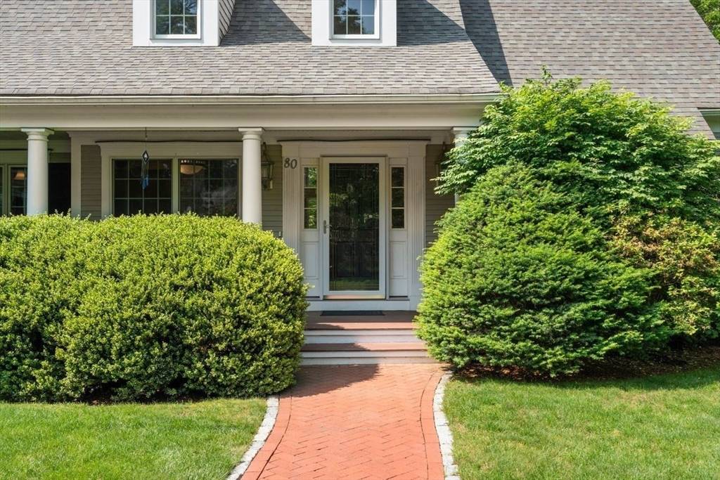 Barnstable, MA 02648,80 Flume Ave.