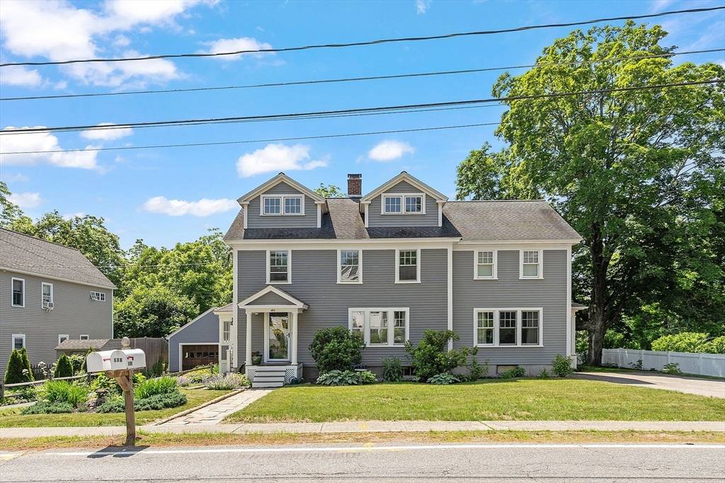 Groton, MA 01450,68 Champney St