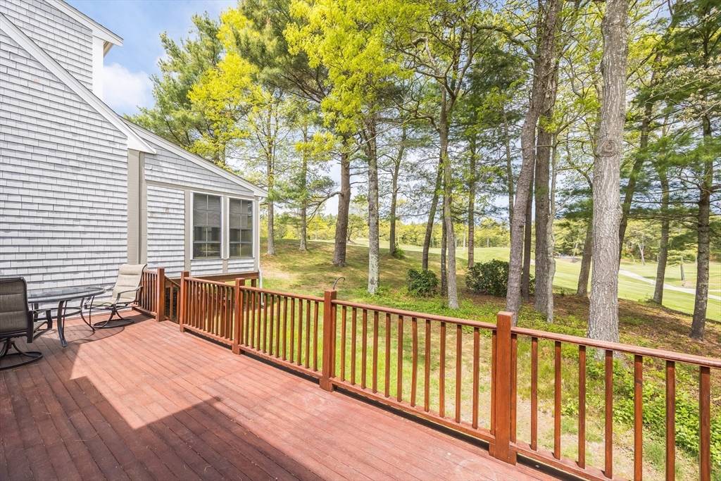 Bourne, MA 02532,13 Laurel Hill Ct #13