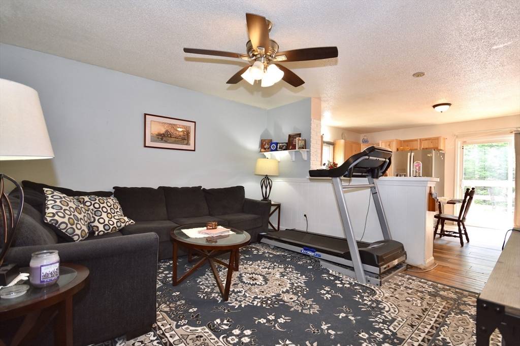 Wareham, MA 02571,9 Barker Rd