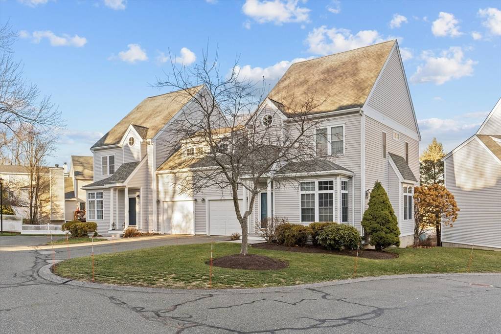 Ipswich, MA 01938,9 New Mill Pl #9