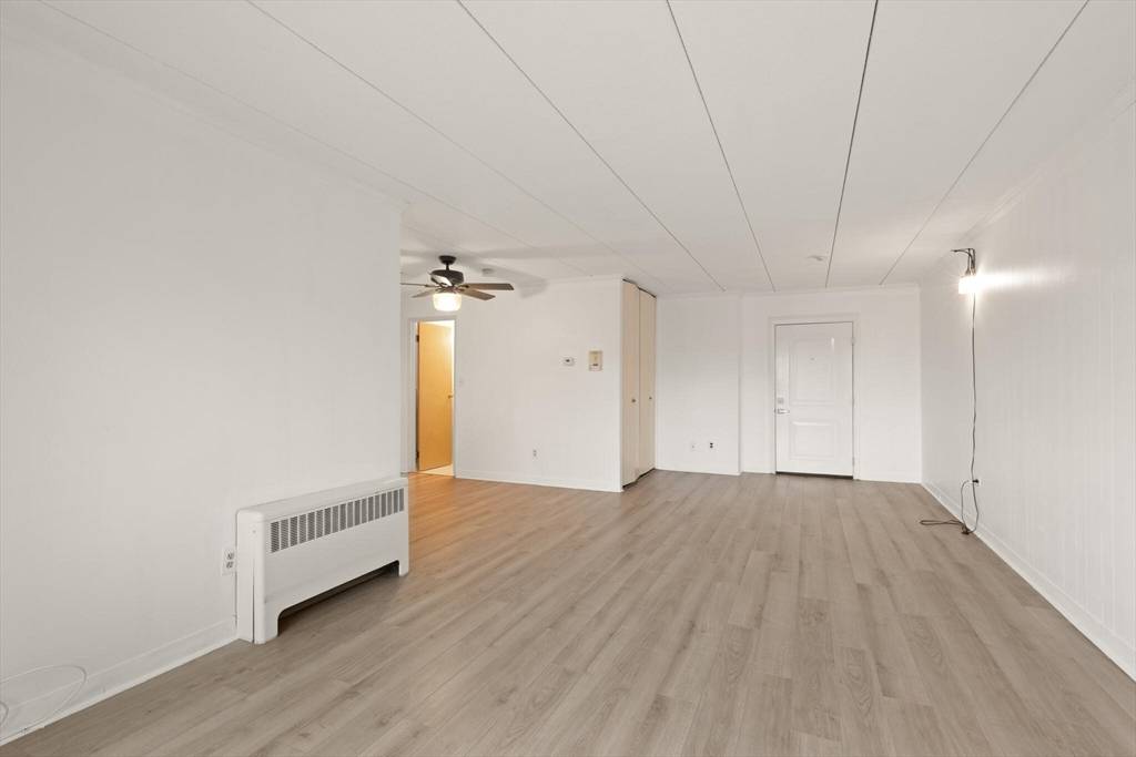 Arlington, MA 02476,995 Massachusetts Ave #301
