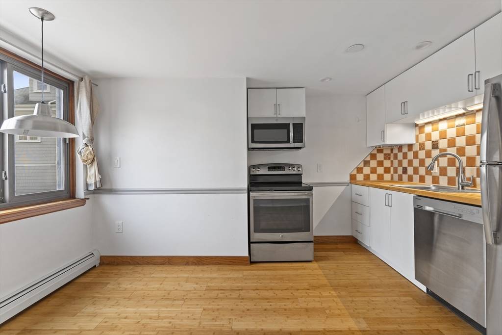 Boston, MA 02127,1800 Columbia Road #2