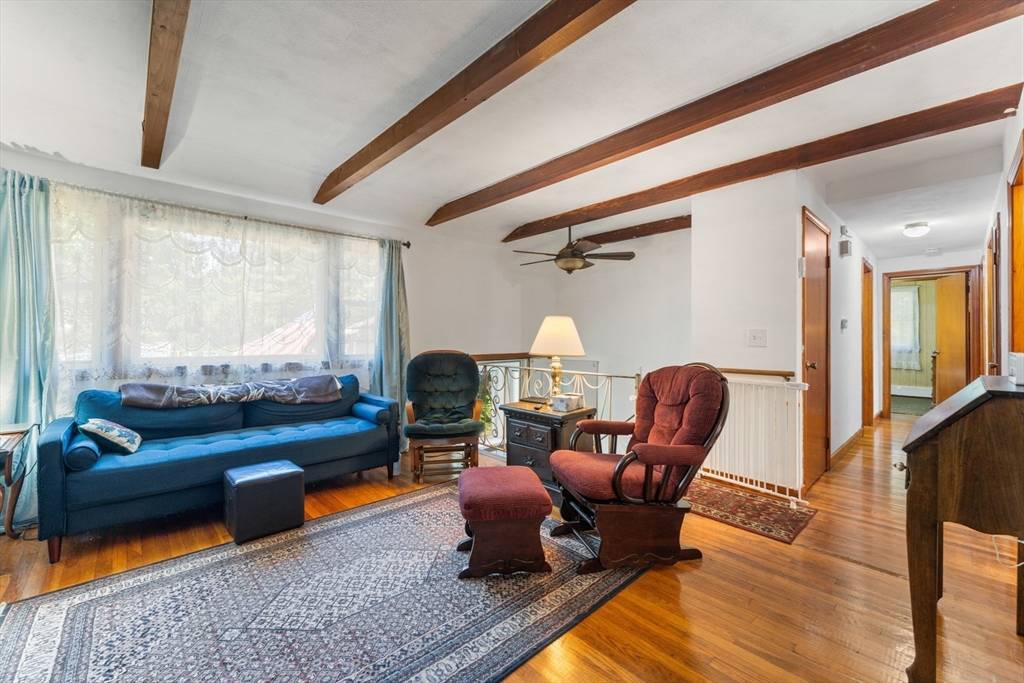 Bellingham, MA 02019,30 Stone St