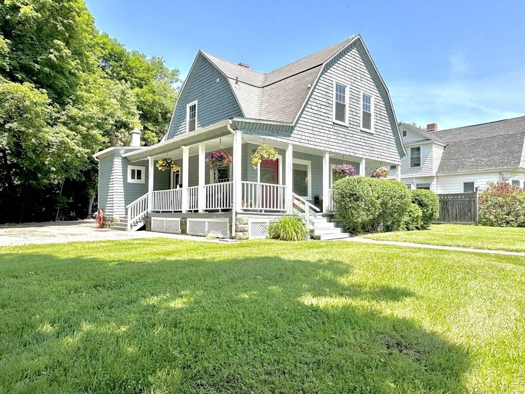 Greenfield, MA 01301,109 Montague City Rd