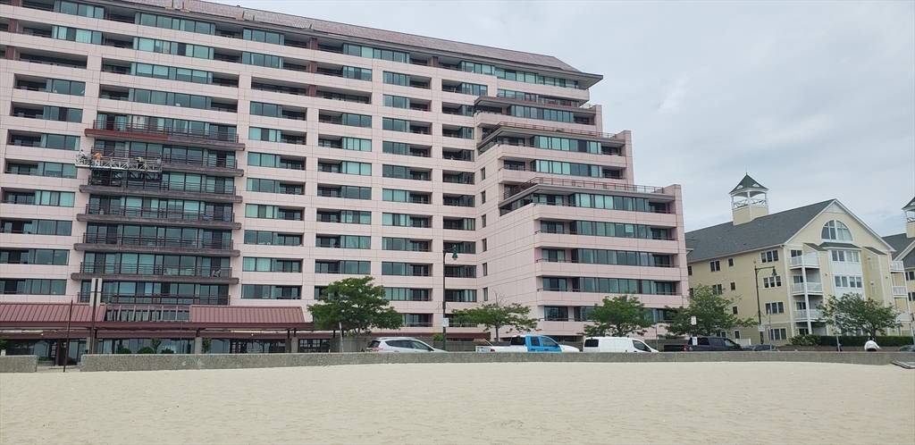 Revere, MA 02151,350 Revere Beach Blvd #6-6E