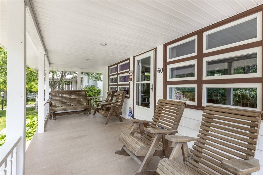 Douglas, MA 01516,60 Shore Road