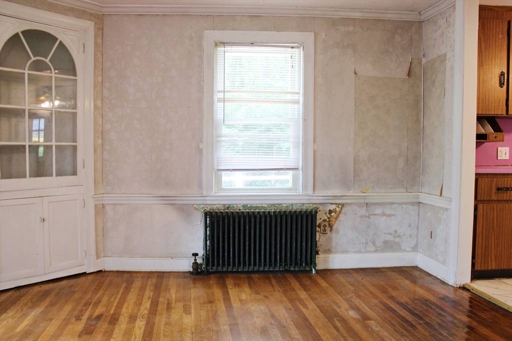 49 Newcomb Road Stoneham, MA 02180