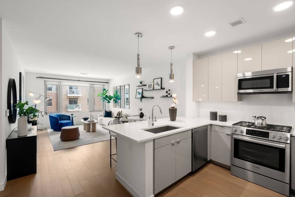 Boston, MA 02128,45 Lewis St #U303