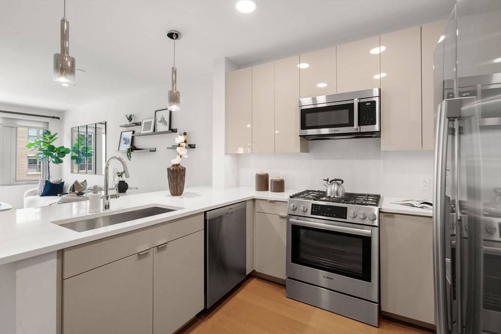Boston, MA 02128,45 Lewis St #U303