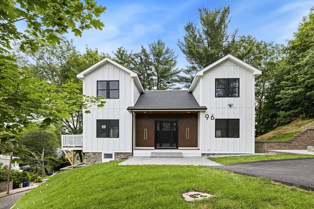 Malden, MA 02148,96 Dutton St