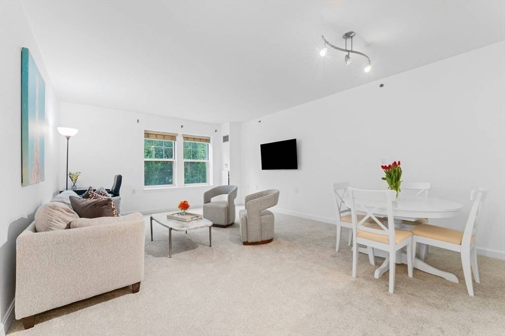 Boston, MA 02135,300 Allston #205