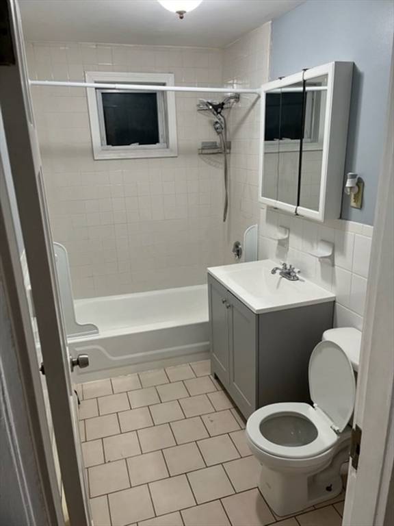 Boston, MA 02122,132 Homes Avenue #2