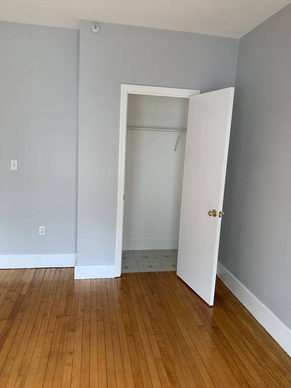 Salem, MA 01970,37 Northey #B