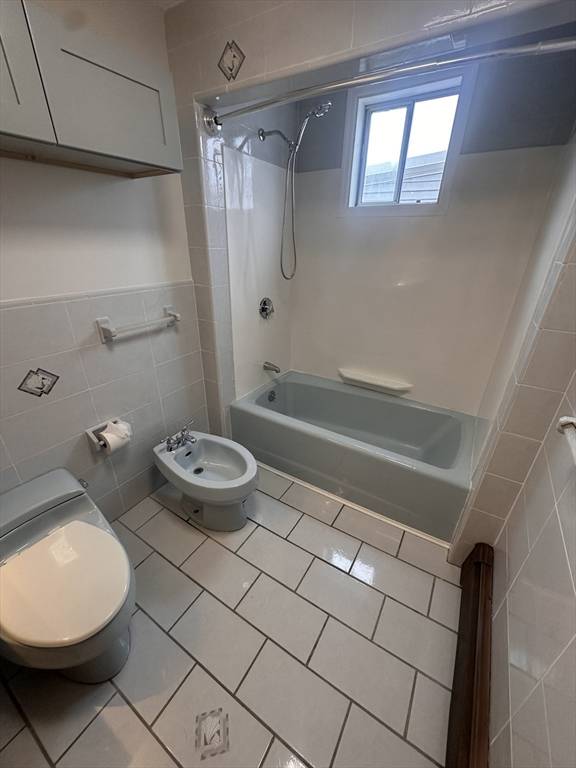 Cambridge, MA 02139,253 Elm St #3