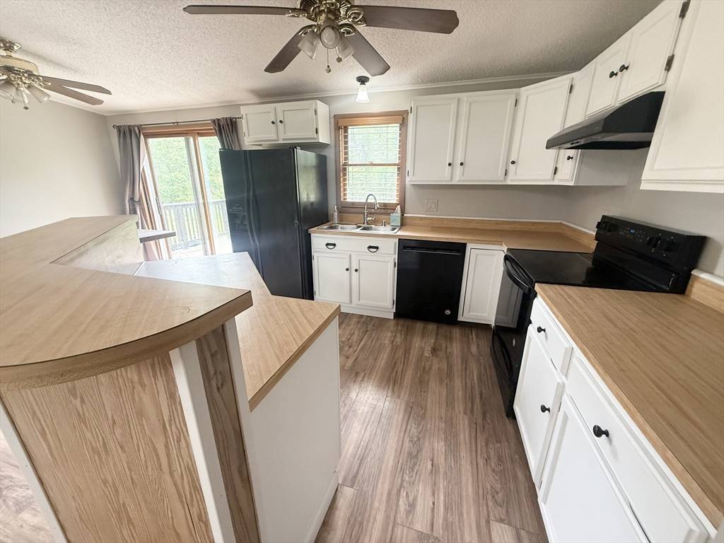 Royalston, MA 01368,116 Ne Fitzwilliam Rd