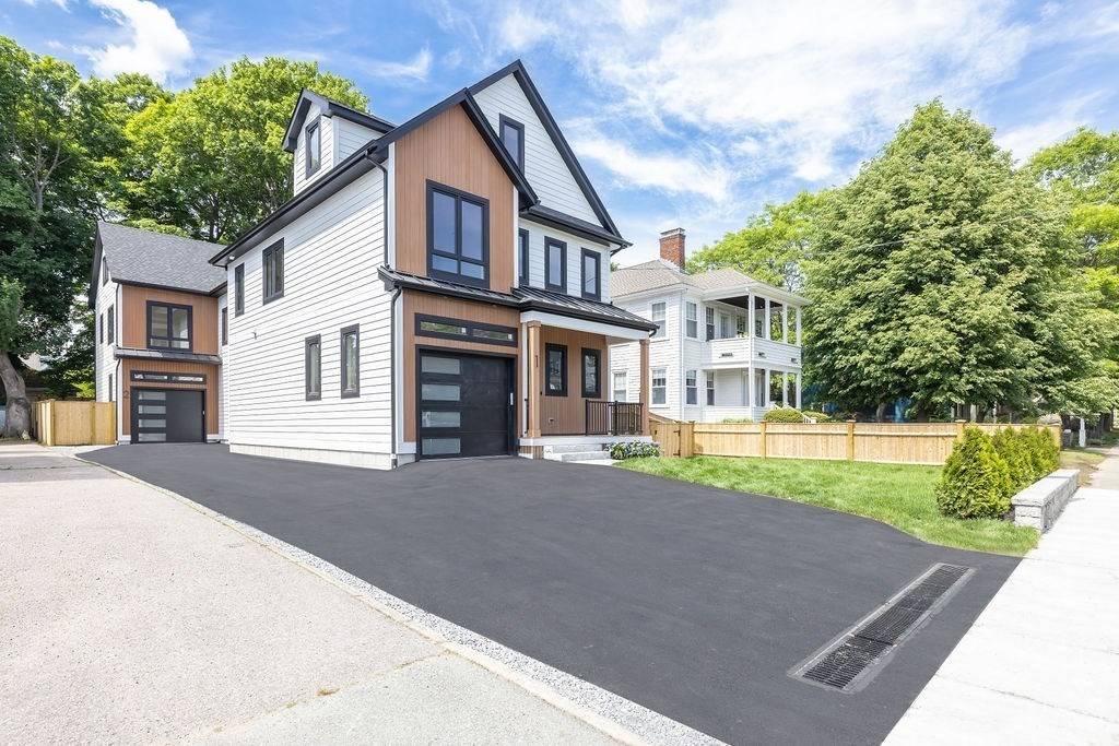 Newton, MA 02461,1597 Centre St. #A