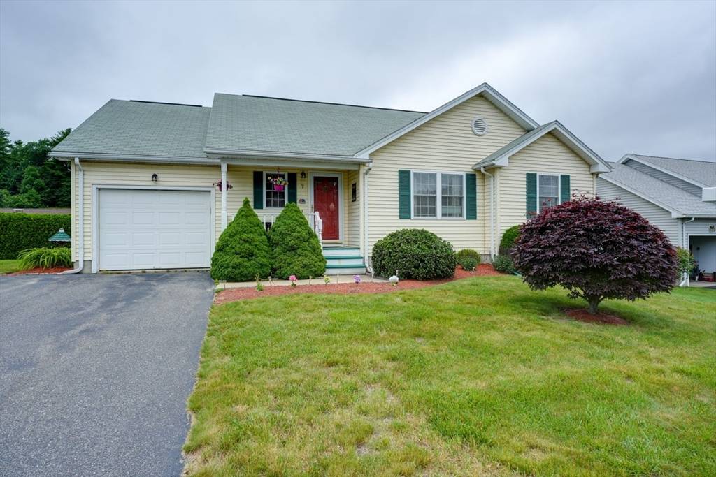 Northborough, MA 01532,7 Chandler Way #18