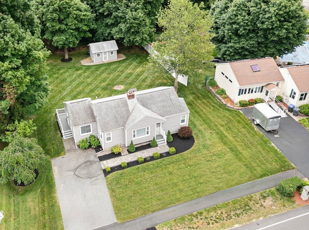 Westborough, MA 01581,15 Flanders Rd