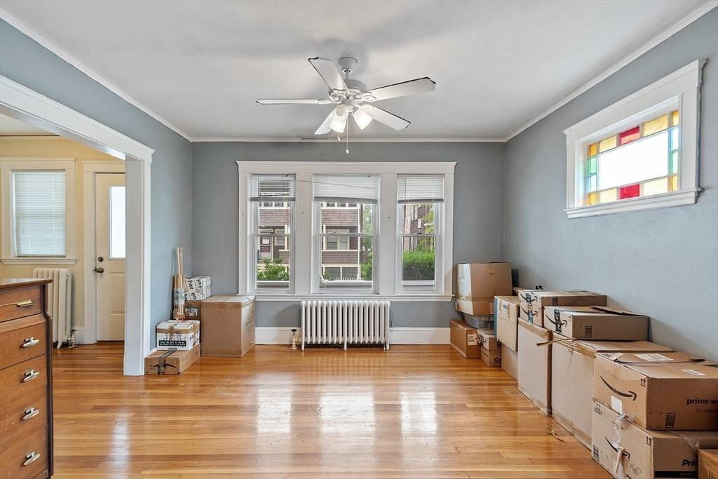 Medford, MA 02155,21 Carney St