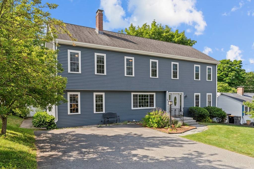 Framingham, MA 01701,8 Lilian Road