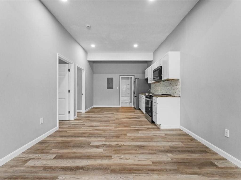 Southbridge, MA 01550,273 Elm St