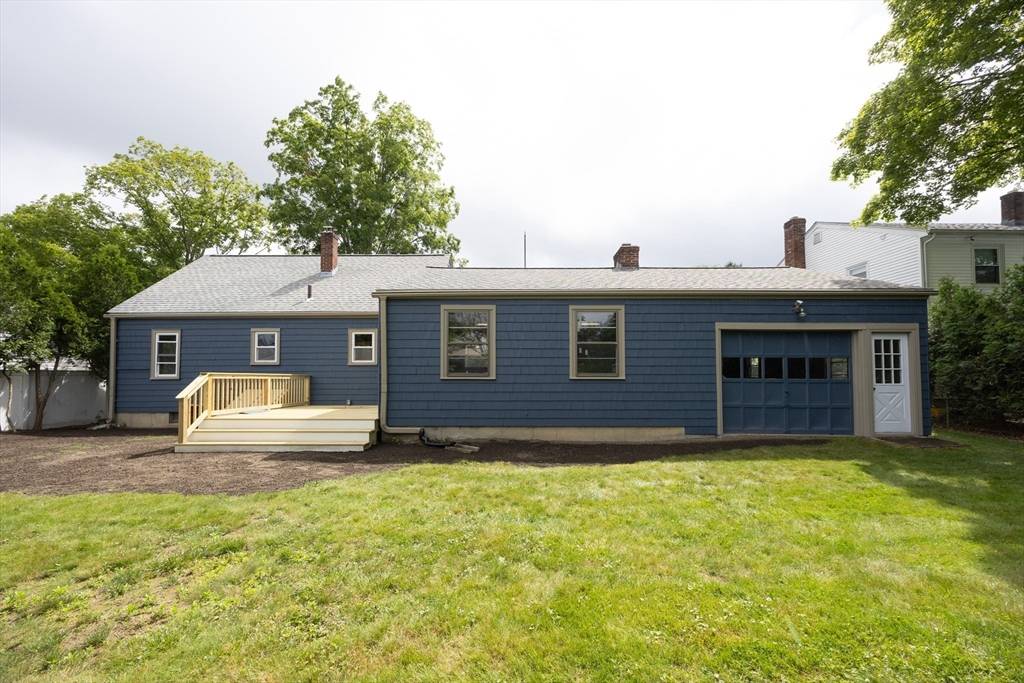 North Attleboro, MA 02760,23 Crescent Ave