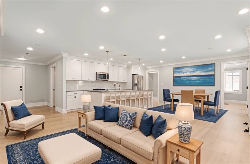 Rockport, MA 01966,1 Jewett Street #1