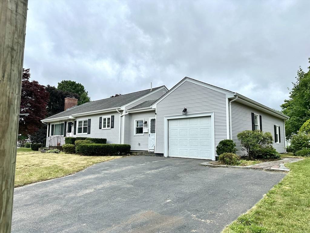 Somerset, MA 02726,15 Evans