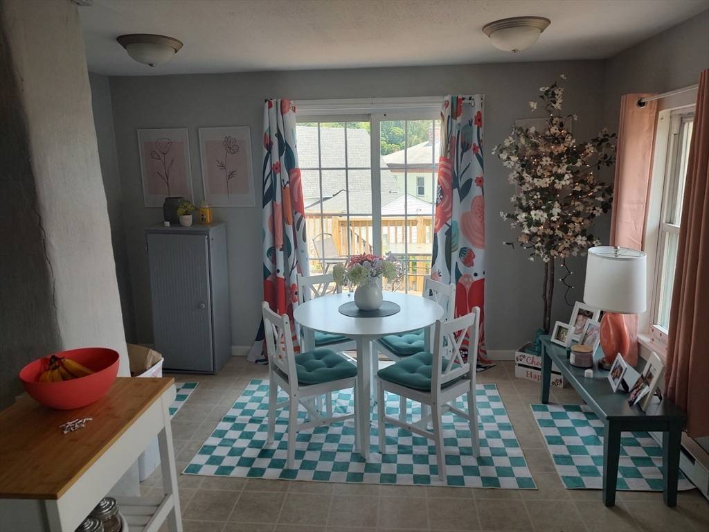 Westfield, MA 01085,25 Bates St. #2