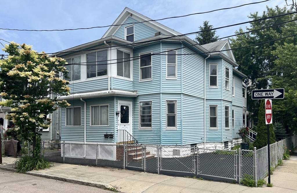 Somerville, MA 02143,36-38 Magnus Ave