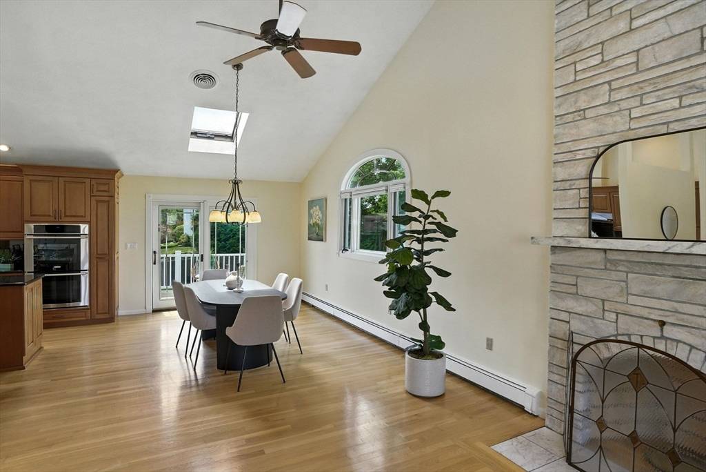 Saugus, MA 01906,45 Susan Drive