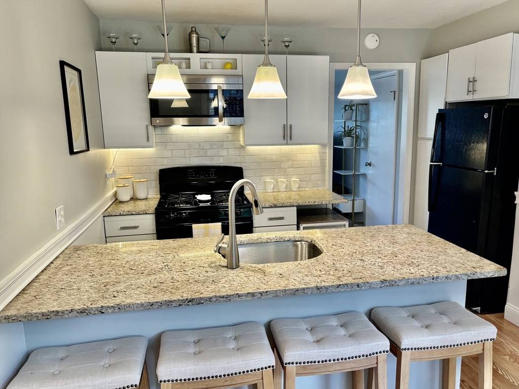 West Springfield, MA 01089,80 Brush Hill Ave #19