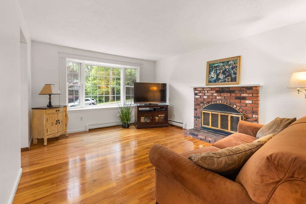 Southborough, MA 01772,15 Fairview Drive