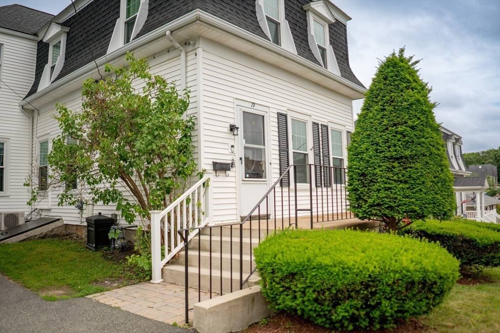 Weymouth, MA 02189,19 Center St