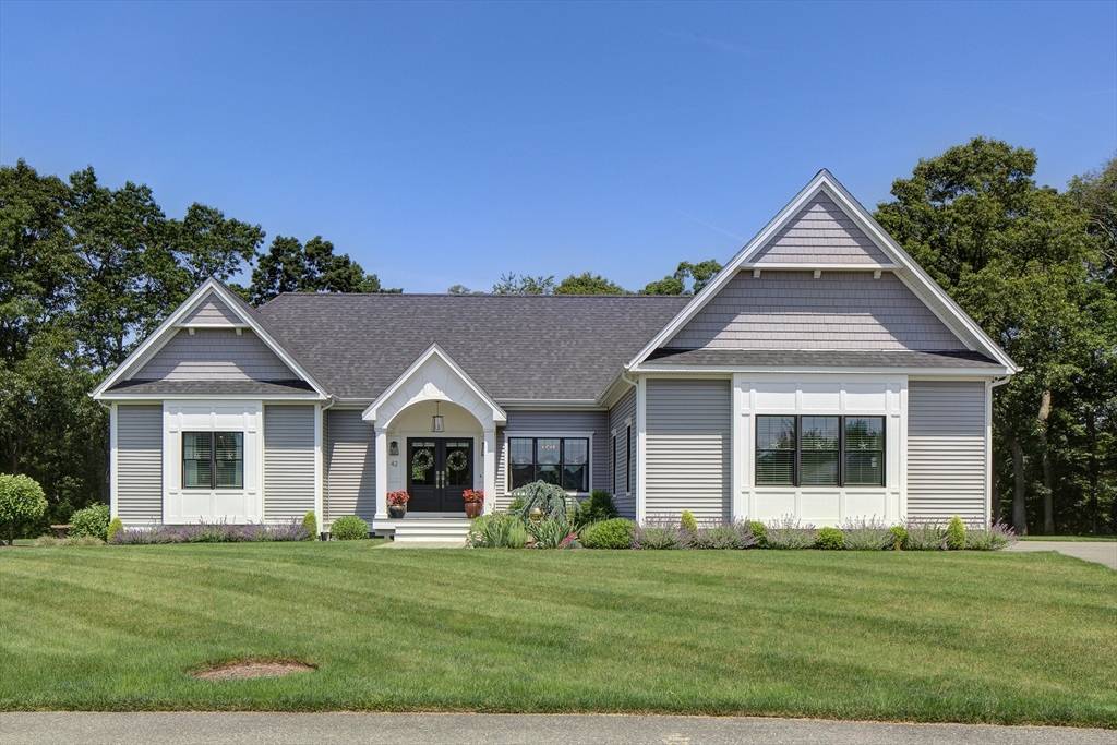 Seekonk, MA 02771,42 Aubin