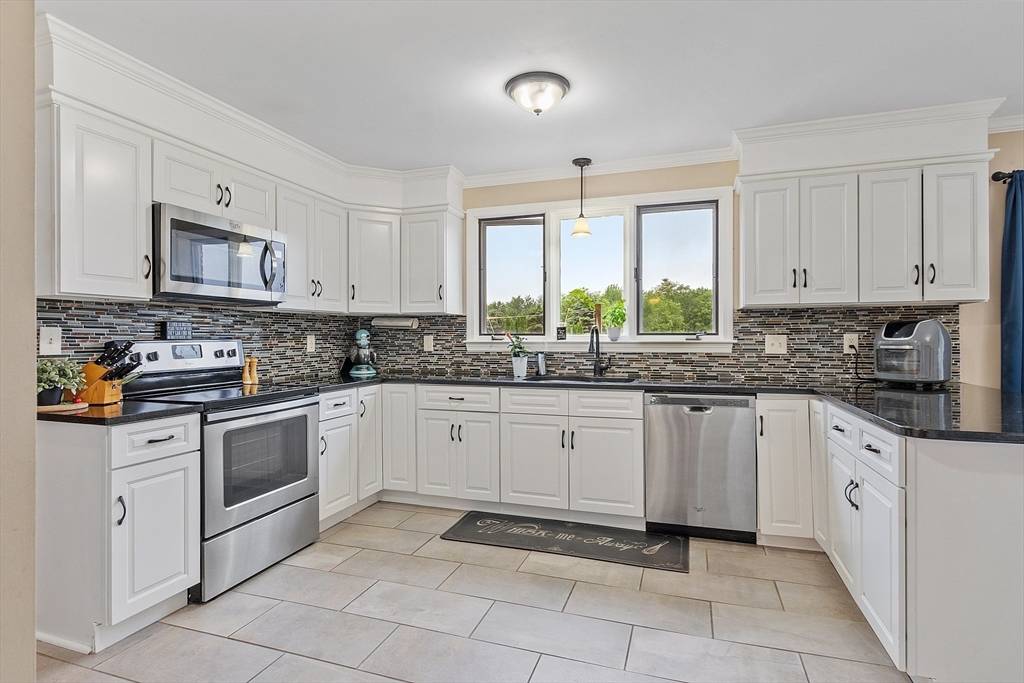 Winchendon, MA 01475,19 Otter River Rd