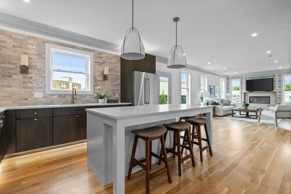 17 Powell Street Boston, MA 02132