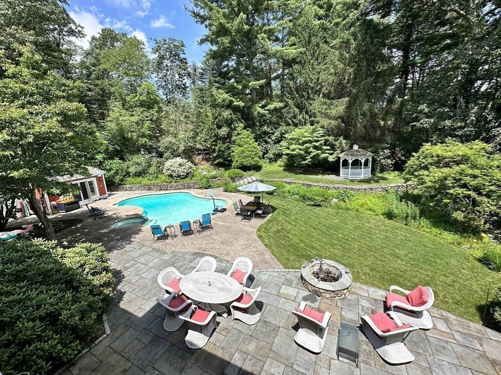 Sherborn, MA 01770,4 Green