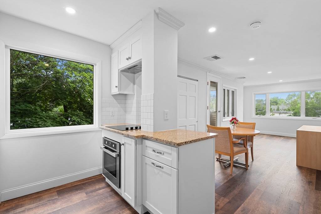 Quincy, MA 02169,35 Des Moines Rd #310