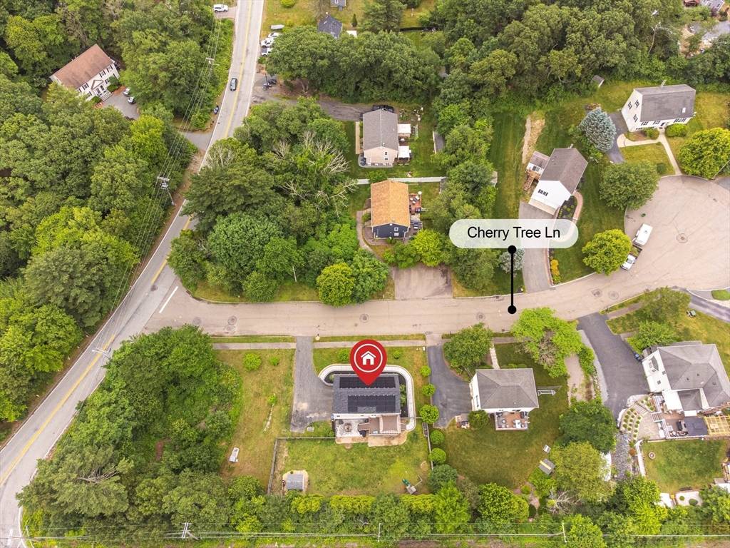 Plainville, MA 02762,1 Cherry Tree Ln